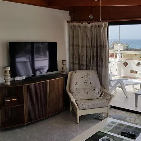 In The Arona Cristianos Apartament Playa de las Americas (Tenerife)